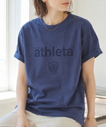 ATHLETA（アスレタ）の「【ZOZO限定・新柄追加】≪ATHLETA/アスレタ≫ブラジルのフットボールムードが映える大人のプリントTシャツ。ゆるっと体型カバーしながらレディースもメンズも着回せるサイズ対応（Tシャツ/カットソー）」