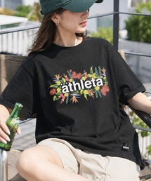 ATHLETA（アスレタ）の「【ZOZO限定・新柄追加】≪ATHLETA/アスレタ≫ブラジルのフットボールムードが映える大人のプリントTシャツ。ゆるっと体型カバーしながらレディースもメンズも着回せるサイズ対応（Tシャツ/カットソー）」