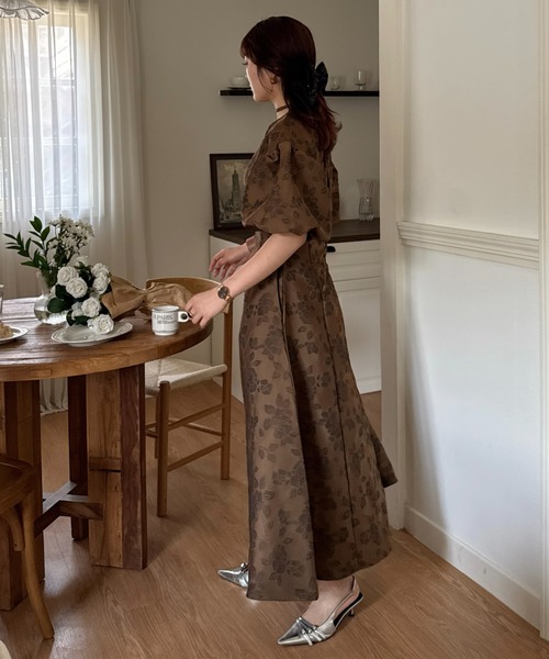 efill（エフィル）の「ボリューム袖 の ジャガード ワンピース（ワンピース・レディース・ベージュ/ホワイト/ブラウン・S/M）」の9枚目の写真