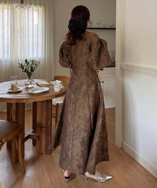 efill（エフィル）の「ボリューム袖 の ジャガード ワンピース（ワンピース・レディース・ベージュ/ホワイト/ブラウン・S/M）」の12枚目の写真