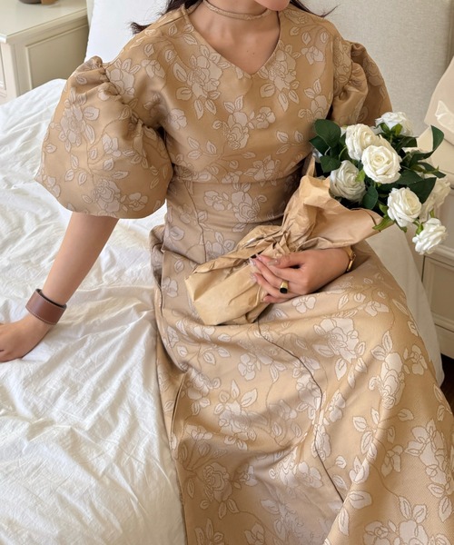 efill（エフィル）の「ボリューム袖 の ジャガード ワンピース（ワンピース・レディース・ベージュ/ホワイト/ブラウン・S/M）」の21枚目の写真