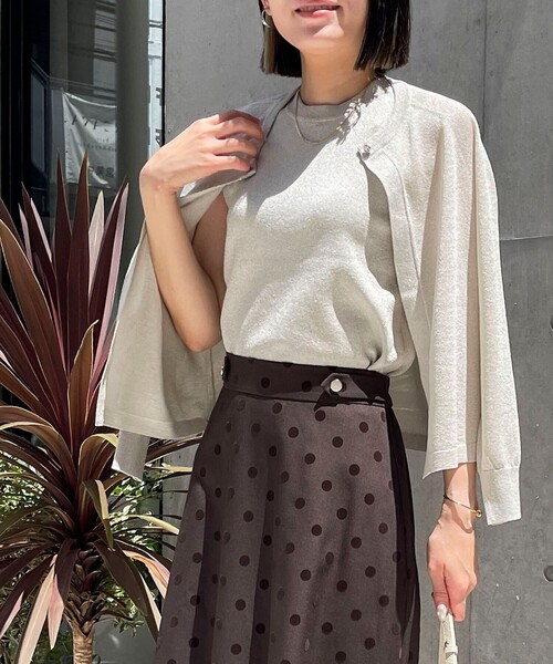 MICO COULIER（ミコクリエ）の「《セット商品》ラメノースリーブ+カーディガン（ニット/セーター・レディース・ライトパープル/シルバー/ネイビー/モカ・38）」の4枚目の写真