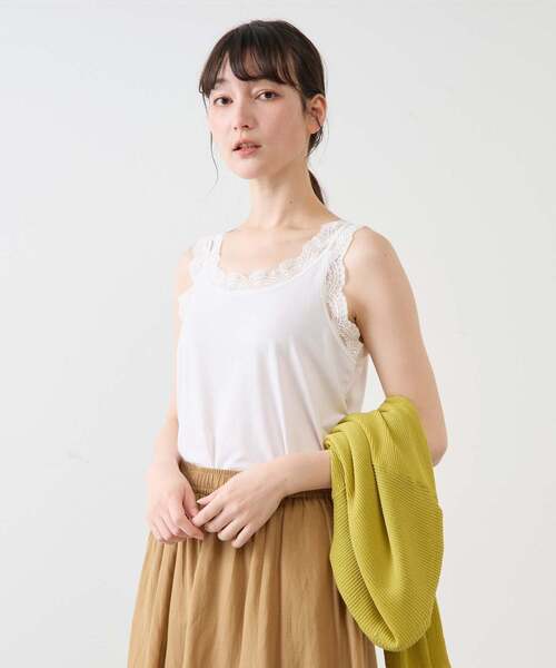 MELROSE claire(メルローズ クレール)の「【レースタンクトップ】(タンクトップ・レディース・ブラック/オフホワイト/チャコールグレー/ライトグレー・3/4)」の2枚目の写真