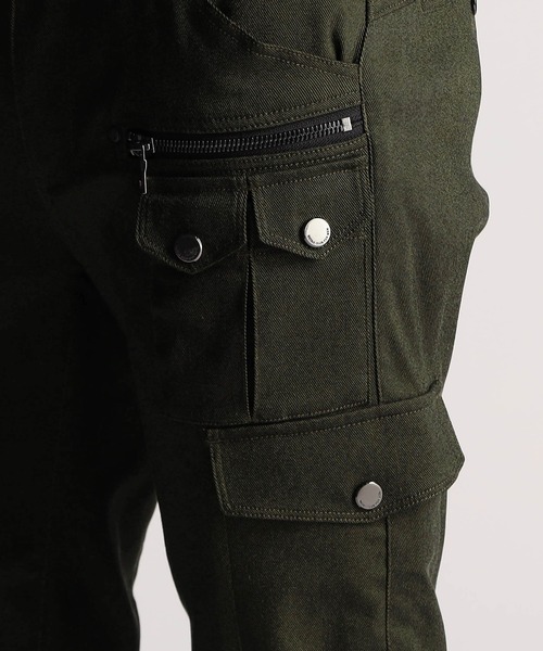 NICOLE CLUB FOR MEN（ニコルクラブフォーメン）の「【２５モデルEC限定再販売】ガムストレッチ　クロップドカーゴパンツ（その他パンツ・メンズ・ブラック系/チャコール/カーキ系/ネイビー・SMALL/MEDIUM/X-LARGE/LARGE）」の15枚目の写真