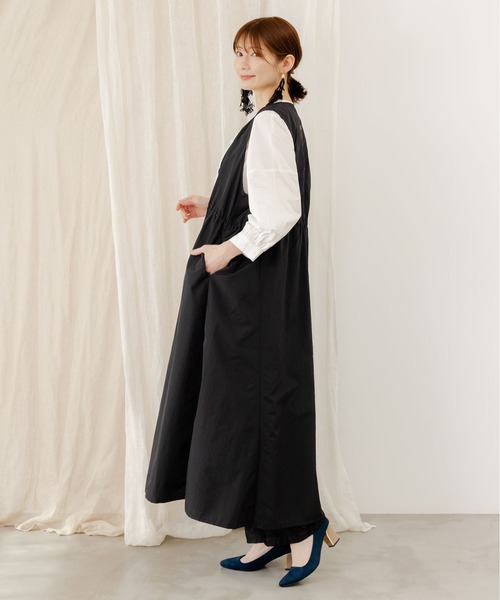 新品　タグ付き　アニエスべー　リボン刺繍ノースリーブワンピース　120cm セール】552207：花刺繍前開きノースリーブワンピース