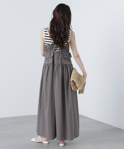 FREE'S MART（フリーズマート）の「◆ペプラムキャミティアードワンピース（ワンピース・レディース・グレー/ホワイト/ベージュ/ブルー・SMALL/MEDIUM）」の11枚目の写真