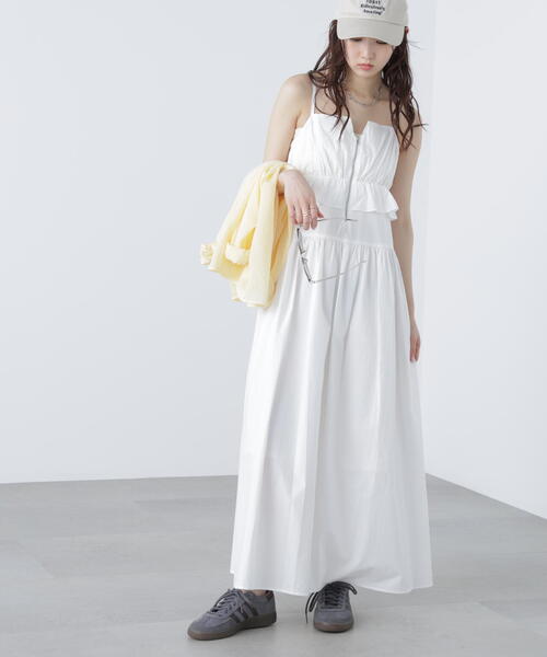 FREE'S MART（フリーズマート）の「◆ペプラムキャミティアードワンピース（ワンピース・レディース・グレー/ホワイト/ベージュ/ブルー・SMALL/MEDIUM）」の18枚目の写真