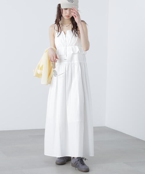 FREE'S MART（フリーズマート）の「◆ペプラムキャミティアードワンピース（ワンピース・レディース・グレー/ホワイト/ベージュ/ブルー・SMALL/MEDIUM）」の19枚目の写真