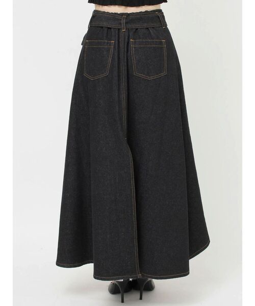 RESEXXY（リゼクシー）の「チュールボリュームスカート（スカート・レディース・ブラック/インディゴブルー・FREE）」の11枚目の写真