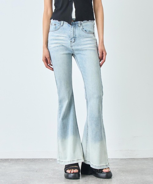 ANAP（アナップ）の「ストレッチ フレア デニム パンツ（デニムパンツ・レディース・ライトブルー/ブラック・S/M）」の12枚目の写真