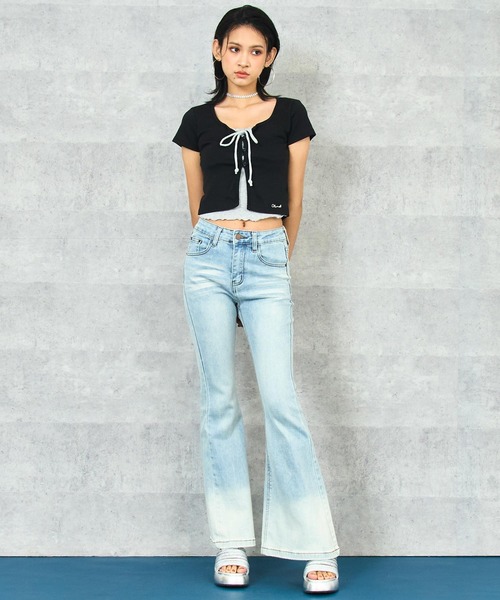 ANAP（アナップ）の「ストレッチ フレア デニム パンツ（デニムパンツ・レディース・ライトブルー/ブラック・S/M）」の21枚目の写真
