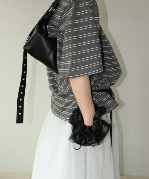 MAISON CHUCLLA（メゾンチュクラ）の「【MAISON CHUCLLA】チュールコンビ レザーライクシュシュ chaj25s01（シュシュ・レディース・ブラック・FREE）」の13枚目の写真