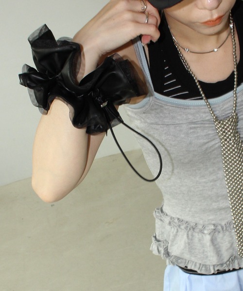 MAISON CHUCLLA（メゾンチュクラ）の「【MAISON CHUCLLA】チュールコンビ レザーライクシュシュ chaj25s01（シュシュ・レディース・ブラック・FREE）」の18枚目の写真