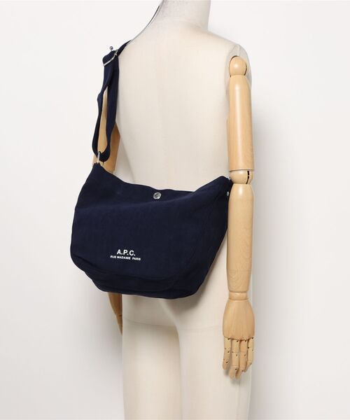 アーペーセー ショルダーバッグ A.P.C. JOURNAL SMALL BESACE JOURNAL SMALL（ショルダーバッグ）｜A.P.C.