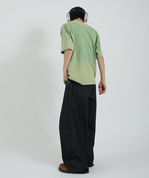 Perushu(ペルーシュ)の「フェードスプレー加工 ロゴ刺繍Tシャツ(Tシャツ/カットソー・メンズ・ブラウン/オフホワイト/オリーブ/ブラック・MEDIUM/LARGE)」の15枚目の写真