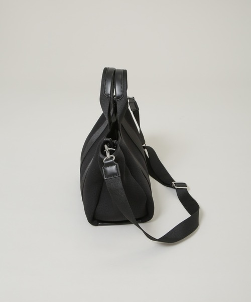 NANO universe（ナノユニバース）の「パンチングショルダートートバッグ（トートバッグ・レディース・グレー/ブラック・FREE）」の5枚目の写真