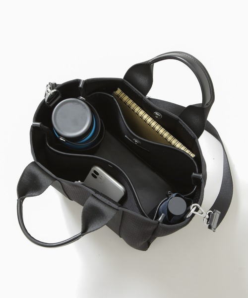 NANO universe（ナノユニバース）の「パンチングショルダートートバッグ（トートバッグ・レディース・グレー/ブラック・FREE）」の12枚目の写真