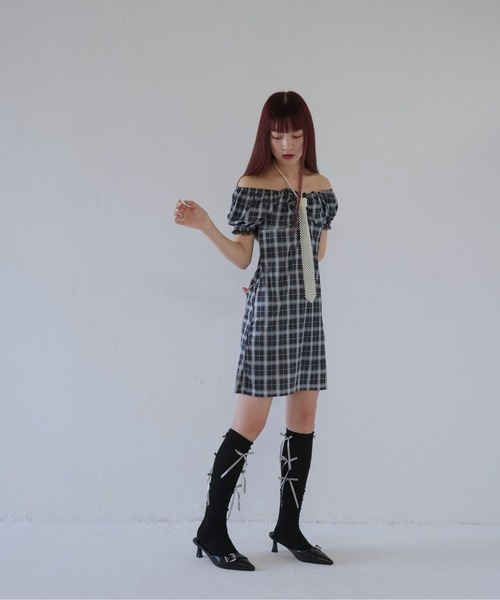 Uenui(ウニュイ)の「【 cunii 】 クラシカルチェックパフスリーブミニワンピース(ワンピース・レディース・ブラック・FREE)」の16枚目の写真
