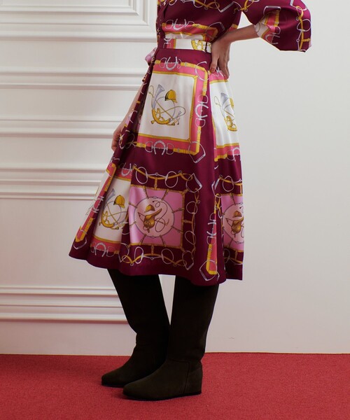 LOULOU WILLOUGHBY(ルルウィルビー)の「【LOULOU WILLOUGHBY】RATTIジョッキープリントスカート(スカート・レディース・ブルー/ピンク・2/1)」の3枚目の写真