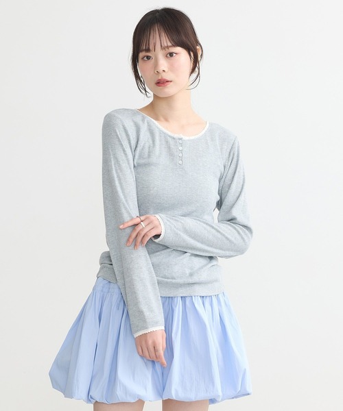 earth music&ecology（アースミュージックアンドエコロジー）の「【WEB限定/新色追加】アイレットジャカードタイトプルオーバー（Tシャツ/カットソー・レディース・グレー/ピンク/イエロー系その他/ブルー・FREE）」の17枚目の写真