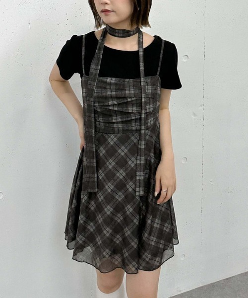 archives(アルシーヴ)の「【大人気!】どんな骨格でも似合う♪/トレンドの韓国っぽスタイリングが完成/チュニックで着回し力抜群/’チュールチェックミニキャミワンピース’(ワンピース・レディース・チャコールグレー/ブラウン/モカ・MEDIUM)」の15枚目の写真