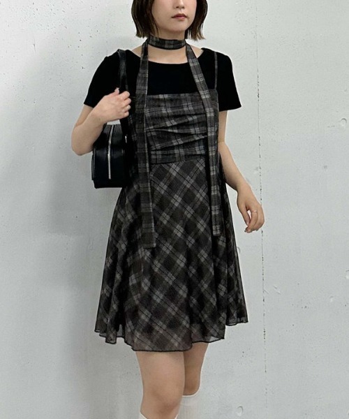 archives(アルシーヴ)の「【大人気!】どんな骨格でも似合う♪/トレンドの韓国っぽスタイリングが完成/チュニックで着回し力抜群/’チュールチェックミニキャミワンピース’(ワンピース・レディース・チャコールグレー/ブラウン/モカ・MEDIUM)」の18枚目の写真
