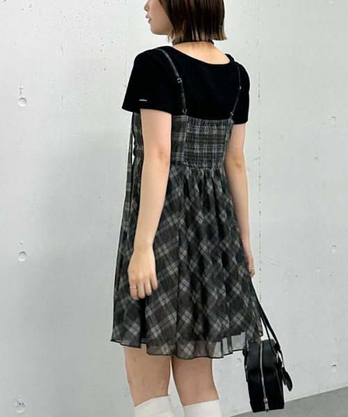 archives(アルシーヴ)の「【大人気!】どんな骨格でも似合う♪/トレンドの韓国っぽスタイリングが完成/チュニックで着回し力抜群/’チュールチェックミニキャミワンピース’(ワンピース・レディース・チャコールグレー/ブラウン/モカ・MEDIUM)」の20枚目の写真