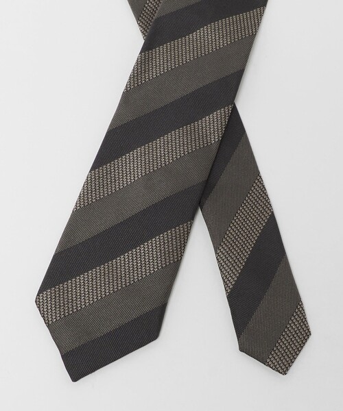 UNITED ARROWS(ユナイテッドアローズ)の「レジメンタル ストライプ ネクタイ(ネクタイ・メンズ・グレー系/パープル・FREE)」の6枚目の写真