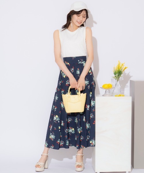 WILLSELECTION(ウィルセレクション)の「ランダムテレコノースリーブトップス(キャミソール・レディース・レッド/ブラック/オフホワイト・FREE)」の11枚目の写真