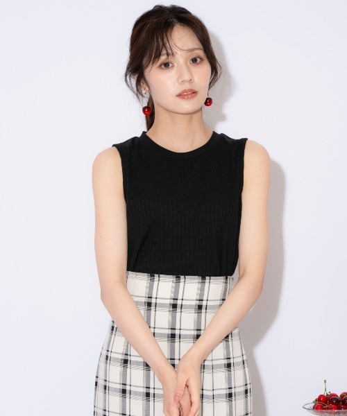 WILLSELECTION(ウィルセレクション)の「ランダムテレコノースリーブトップス(キャミソール・レディース・レッド/ブラック/オフホワイト・FREE)」の14枚目の写真