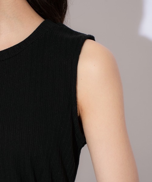 WILLSELECTION(ウィルセレクション)の「ランダムテレコノースリーブトップス(キャミソール・レディース・レッド/ブラック/オフホワイト・FREE)」の18枚目の写真