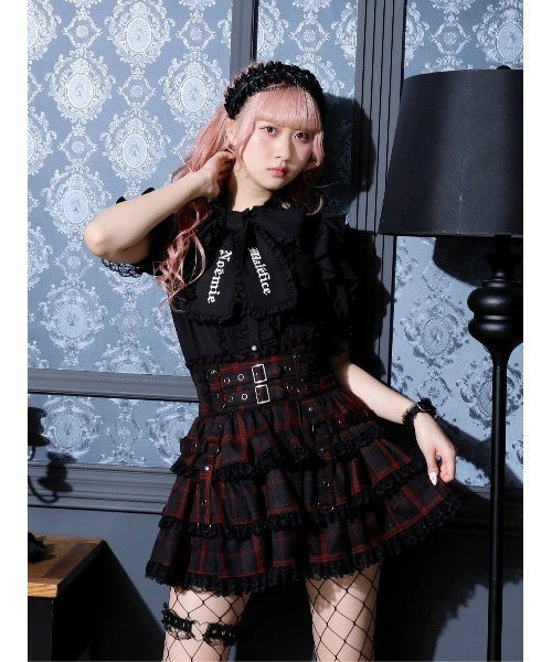 NOEMIE(ノエミー)の「ダブルベルトティアードスカパン(スカート・レディース・レッド/ブラック/パープル/ダークグレー・M/S)」の6枚目の写真