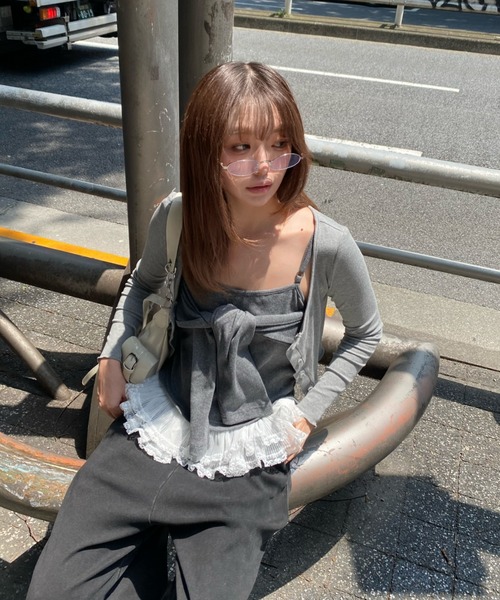 RAY CASSIN(レイカズン)の「レイヤードデザインキャミ(キャミソール・レディース・グレー/ベージュ/ネイビー・FREE)」の10枚目の写真