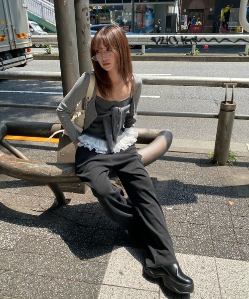 RAY CASSIN(レイカズン)の「レイヤードデザインキャミ(キャミソール・レディース・グレー/ベージュ/ネイビー・FREE)」の11枚目の写真