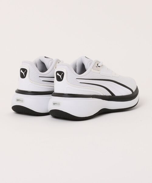 PUMA(プーマ)の「《PUMA》SOFTRIDE EXO(スニーカー・メンズ・ホワイト×ブラック/ブラック×ホワイト/ヘザーグレー・26.5cm/27.5cm/28.0cm/22.5cm/23.5cm/24.0cm/24.5cm/25.0cm/26.0cm/25.5cm/27.0cm/23.0cm)」の4枚目の写真
