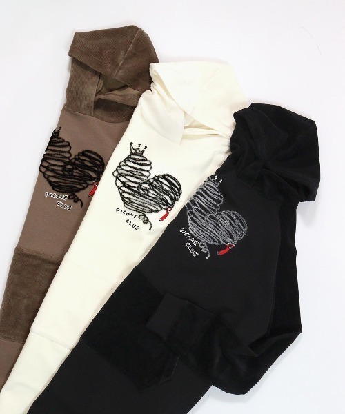 Picone CLUB(ピッコーネクラブ)の「フワリ刺繍発熱チュニック丈パーカー(パーカー・レディース・ホワイト/ブラウン/ブラック・S/L/M)」の10枚目の写真