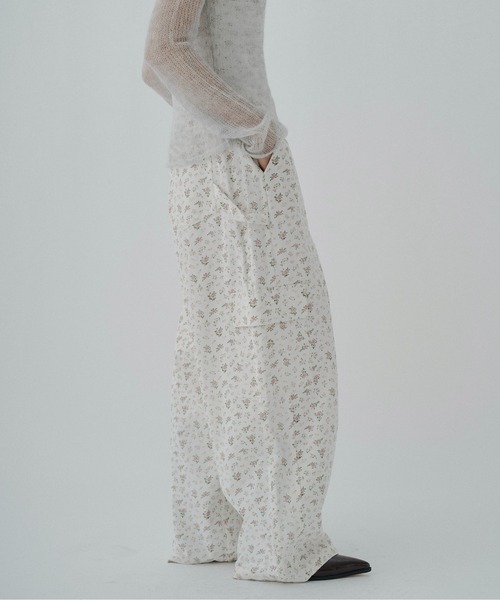floral cargo pants / 小花柄ワイドカーゴパンツ（カーゴパンツ