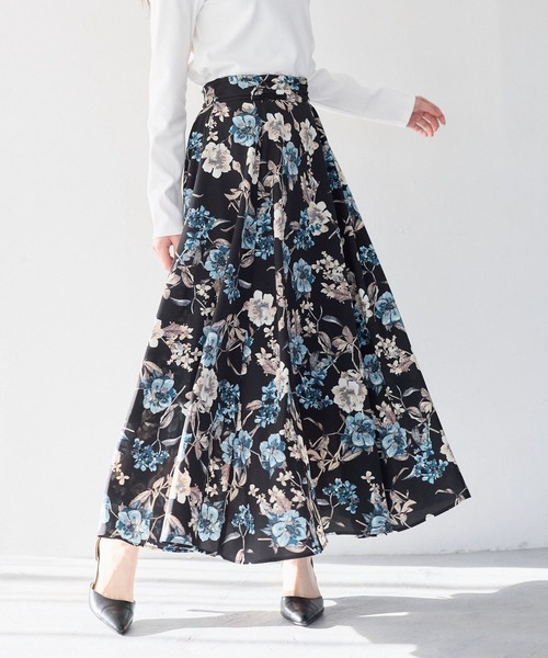 Andemiu(アンデミュウ)の「【25ー26ss新作/WEB限定】アソートフレアスカート25NEW597950(スカート・レディース・ブラック系その他/レッド系8/ネイビー/ブルー系その他6/ライトベージュ/ダークブラウン系9/ホワイト系その他6/ベージュ系その他2/グレー/ネイビー系8/ホワイト系4/ピンク系2/ホワイト系7/ブルー系その他5/ブルー系その他4/ブラック系9/ブルー系その他7・フリー/FREE)」の6枚目の写真