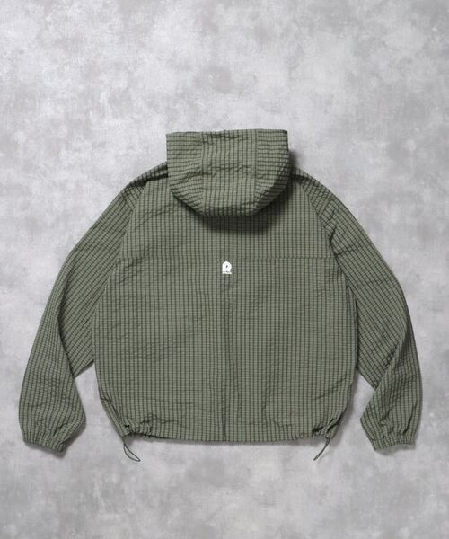 FFEIN(フェイン)の「3段ロゴチェックマウンテンパーカー / ダブルジップ フーディ アウター ワンポイント(ブルゾン・メンズ・ブルーグレー/スカイブルー/グリーン/レッド・LARGE/MEDIUM/SMALL)」の20枚目の写真