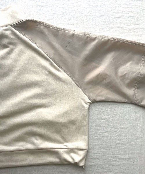 Q（キュー）の「サテンドッキングドロストブルゾン（ブルゾン・レディース・ブラック/アイボリー・MEDIUM）」の14枚目の写真