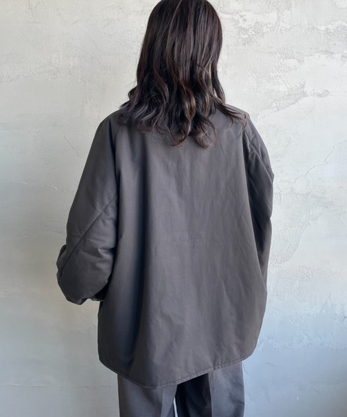 Barbour（バブアー）の「[Barbour/バブアー] 別注 中綿入り TRANSPORT トランスポートジャケット（その他アウター・レディース・オリーブ/グレイッシュベージュ/ブラック・34/36/38/40/42）」の7枚目の写真