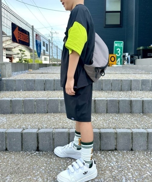 MPS（エムピーエス）の「【お手入れ＆着心地ラクラク】【MPS】ストレッチ天竺ビッグTシャツ/セットアップ対応（イージーケア・吸水速乾・UVカット）（Tシャツ/カットソー・キッズ・グリーン/オフホワイト/グレー/ブラック・130/140/150/160）」の19枚目の写真