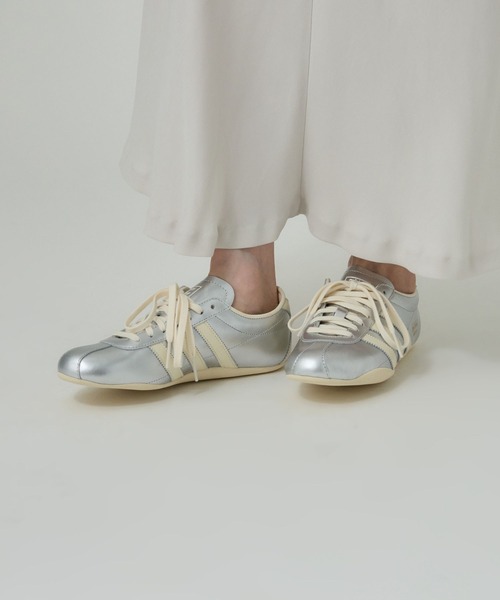 BABYLONE（バビロン）の「【adidas】TOKYO W SILVER（スニーカー・レディース・シルバー・24.5/24/23）」の2枚目の写真