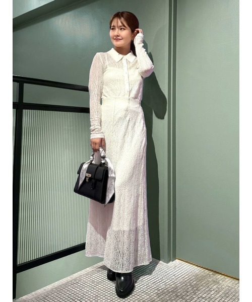 SNIDEL(スナイデル)の「カットレースナロースカート(スカート・レディース・ダークグレー・0)」の4枚目の写真