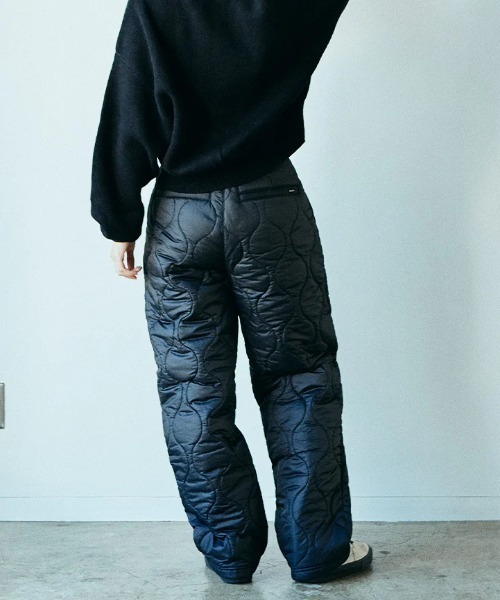 RVCA(ルーカ)の「【RVCA/ルーカ】23AW Quiltted pants/ナイロンキルティングパンツ(その他パンツ・レディース・ブラック/ホワイト・MEDIUM/SMALL)」の11枚目の写真