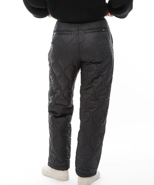 RVCA(ルーカ)の「【RVCA/ルーカ】23AW Quiltted pants/ナイロンキルティングパンツ(その他パンツ・レディース・ブラック/ホワイト・MEDIUM/SMALL)」の19枚目の写真