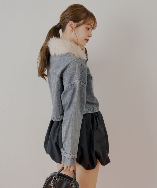 Chico（チコ）の「【WEB限定】ファー取り外し胸ロゴショート丈ブルゾン（ブルゾン・レディース・ブラウン/キャメル/ブルー・MEDIUM/SMALL）」の9枚目の写真