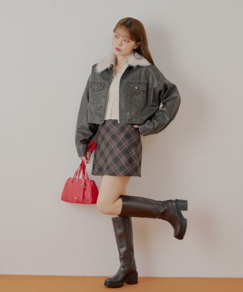 Chico（チコ）の「【WEB限定】ファー取り外し胸ロゴショート丈ブルゾン（ブルゾン・レディース・ブラウン/キャメル/ブルー・MEDIUM/SMALL）」の21枚目の写真