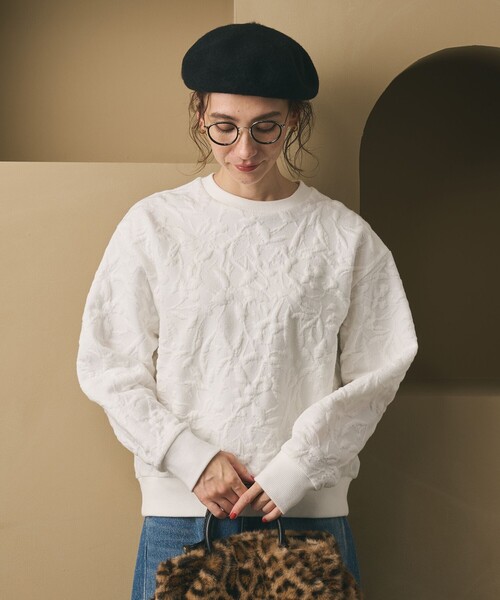 BEAUTY&YOUTH UNITED ARROWS（ビューティーアンドユースユナイテッドアローズ）の「ボタニカルジャガード プルオーバー（Tシャツ/カットソー・レディース・ブラック/ダークグレー/オフホワイト/ライム・FREE）」の2枚目の写真