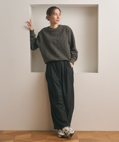 BEAUTY&YOUTH UNITED ARROWS(ビューティーアンドユースユナイテッドアローズ)の「ボタニカルジャガード プルオーバー(Tシャツ/カットソー・レディース・ブラック/ダークグレー/オフホワイト/ライム・FREE)」の8枚目の写真